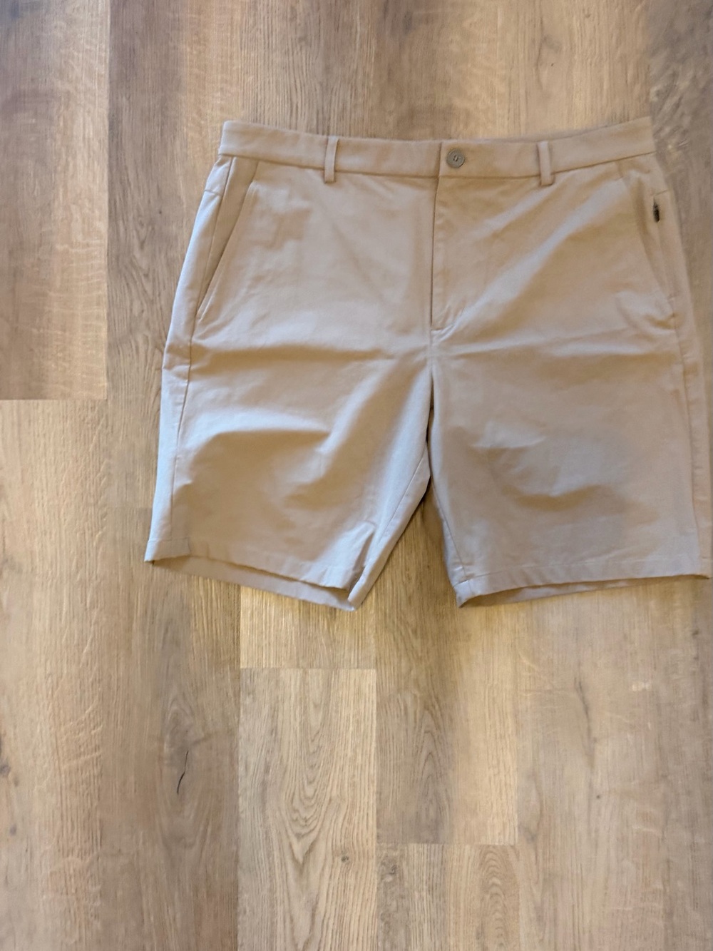 BRADY Performance Stretch Golf Shorts Men’s 36 Tan Athletic Casual